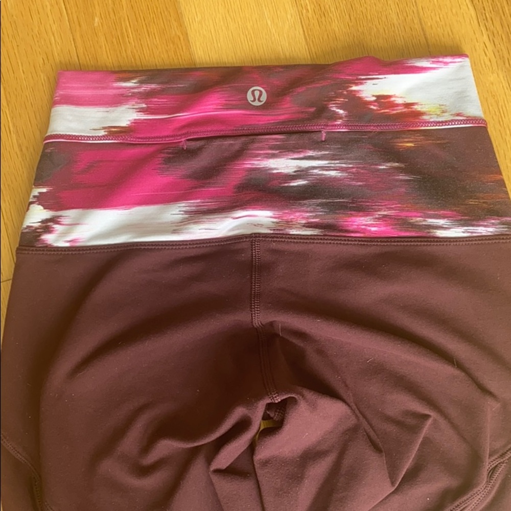 Lulu Lemon Leggings View 3